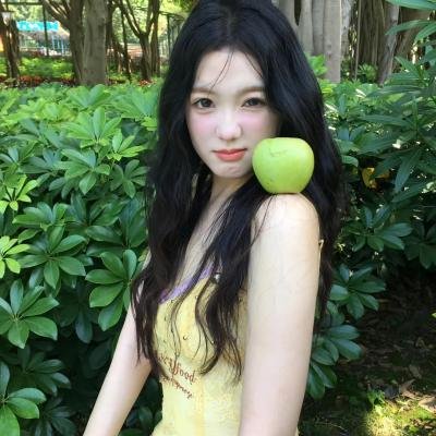 比基尼琼斯和爱的圣殿